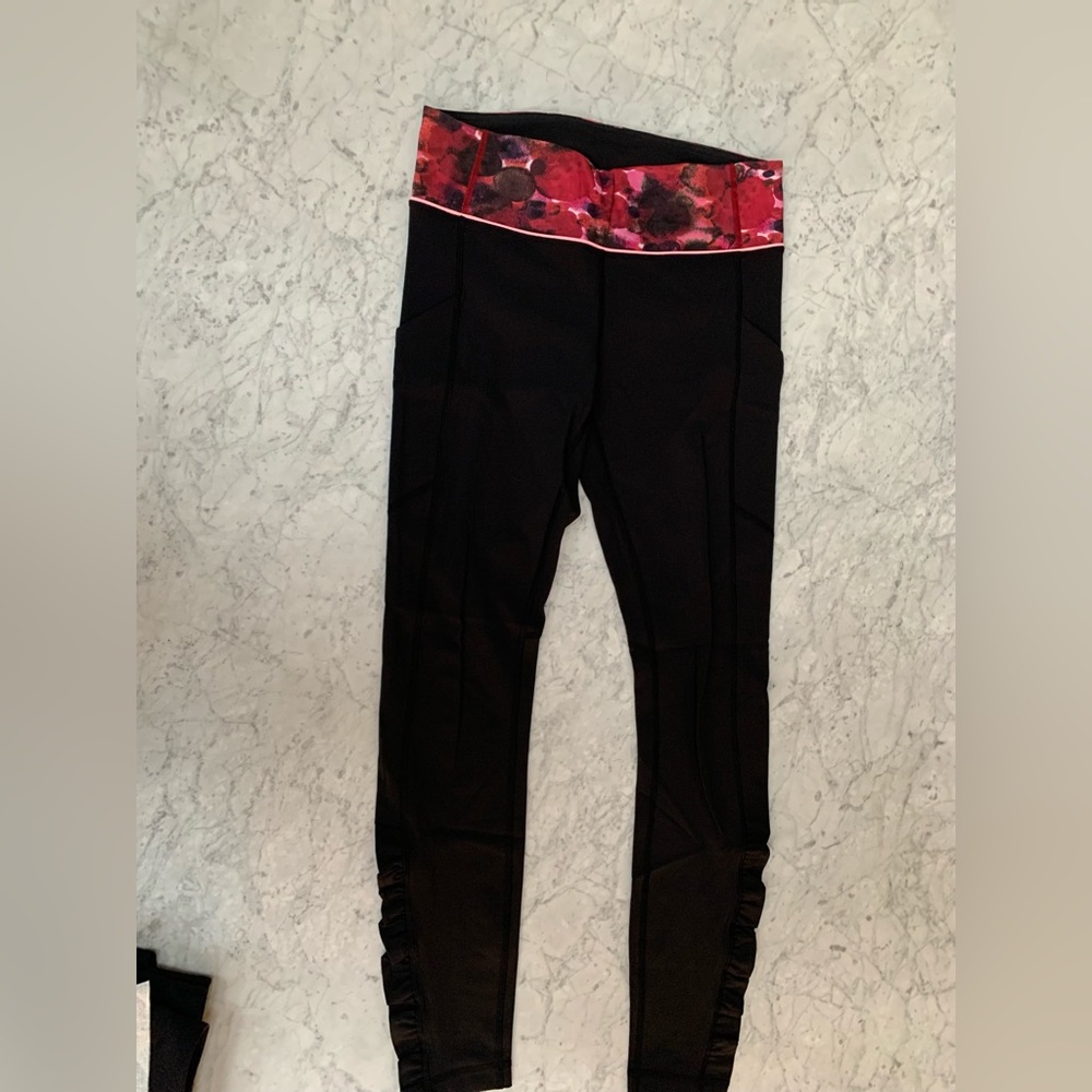 Speed Tight IV Lululemon size 6 NWOT